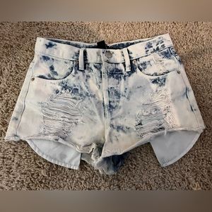 High waisted cut off shorts